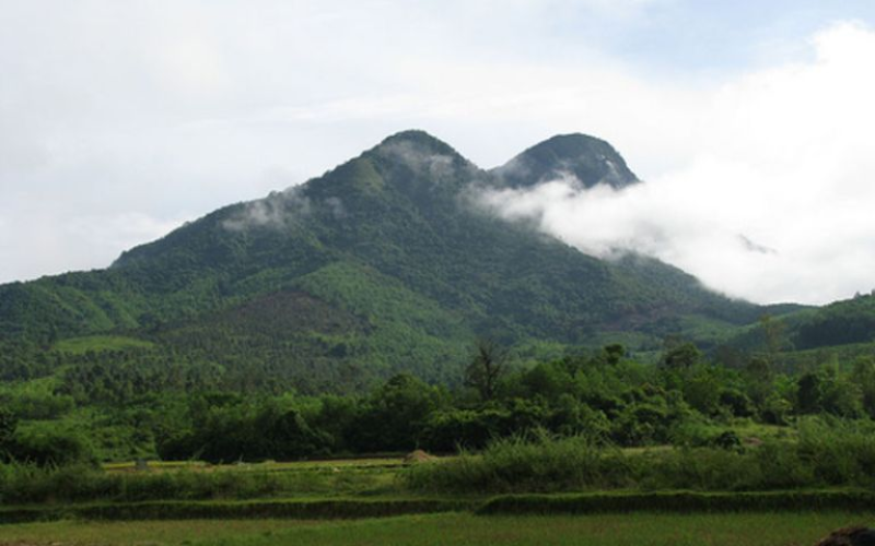 cắm trại núi dinh